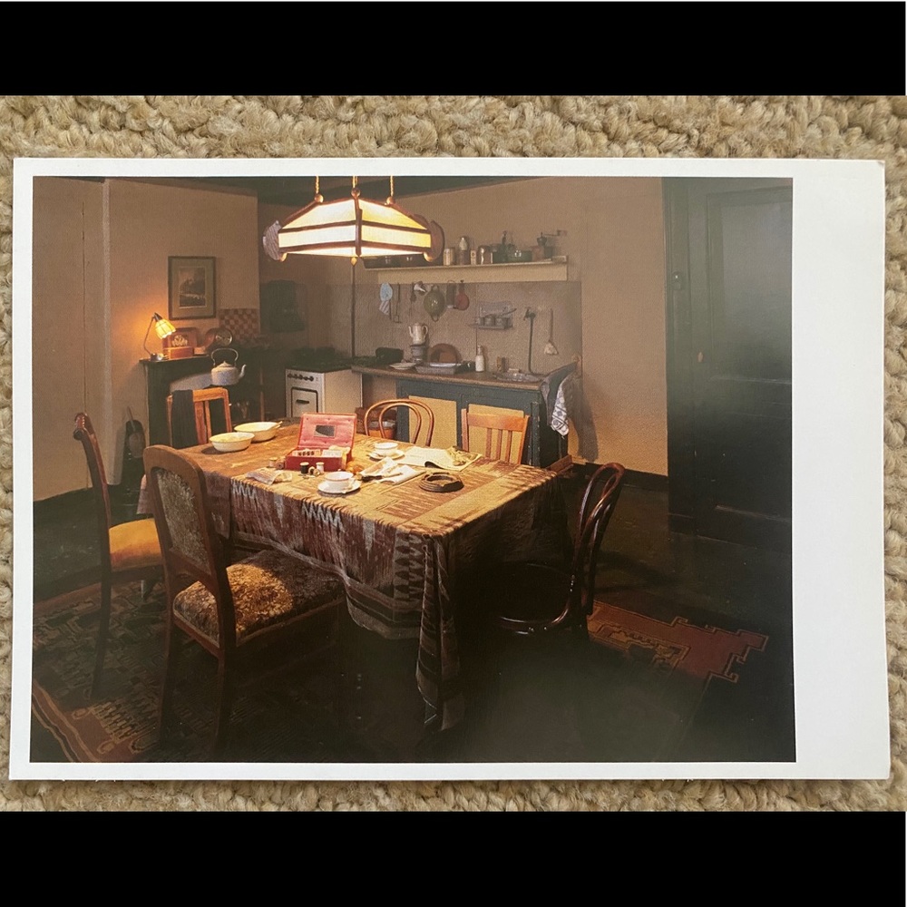 POSTCARDS - Picture 8 of 10